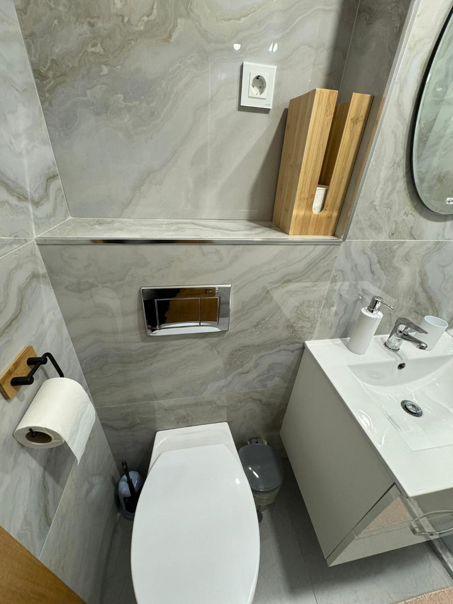 Apartament Central Râmnicu Vâlcea Exterior foto